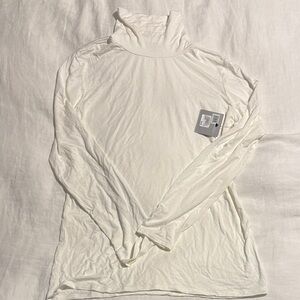 Nordstrom XL Cream Turtleneck Top